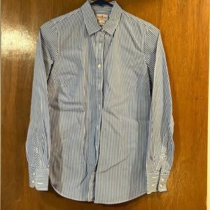 Haberdashery by JCrew. Long sleeved button down. XS